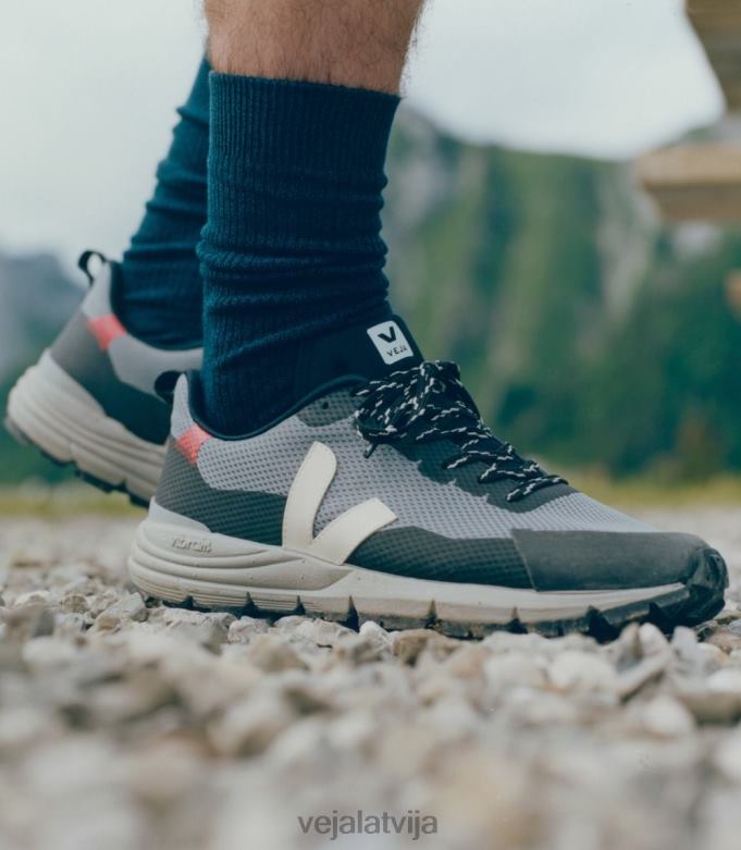 Veja sievietes dekkan alveomesh betona pierre orange fluo 4846D255 kurpes