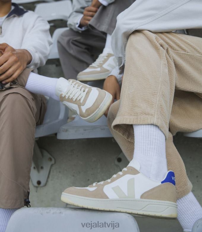 Veja vīriešiem v-10 bezhroma āda balta sahara paros 4846D68 kurpes